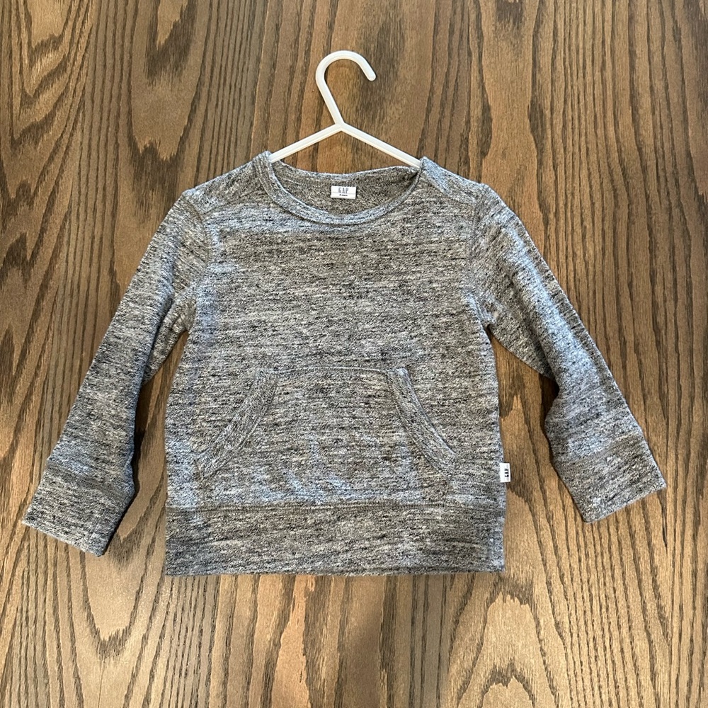 GAP knit shirt gray 2t
